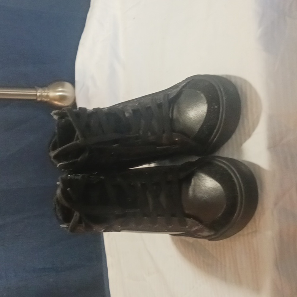 Aldo Heeled Sneakers Black sz 7.5